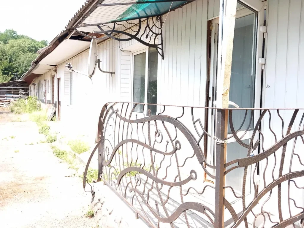 Приміщення, Вашківці: промисловий комбінат, гараж, житлова частина - фото 5