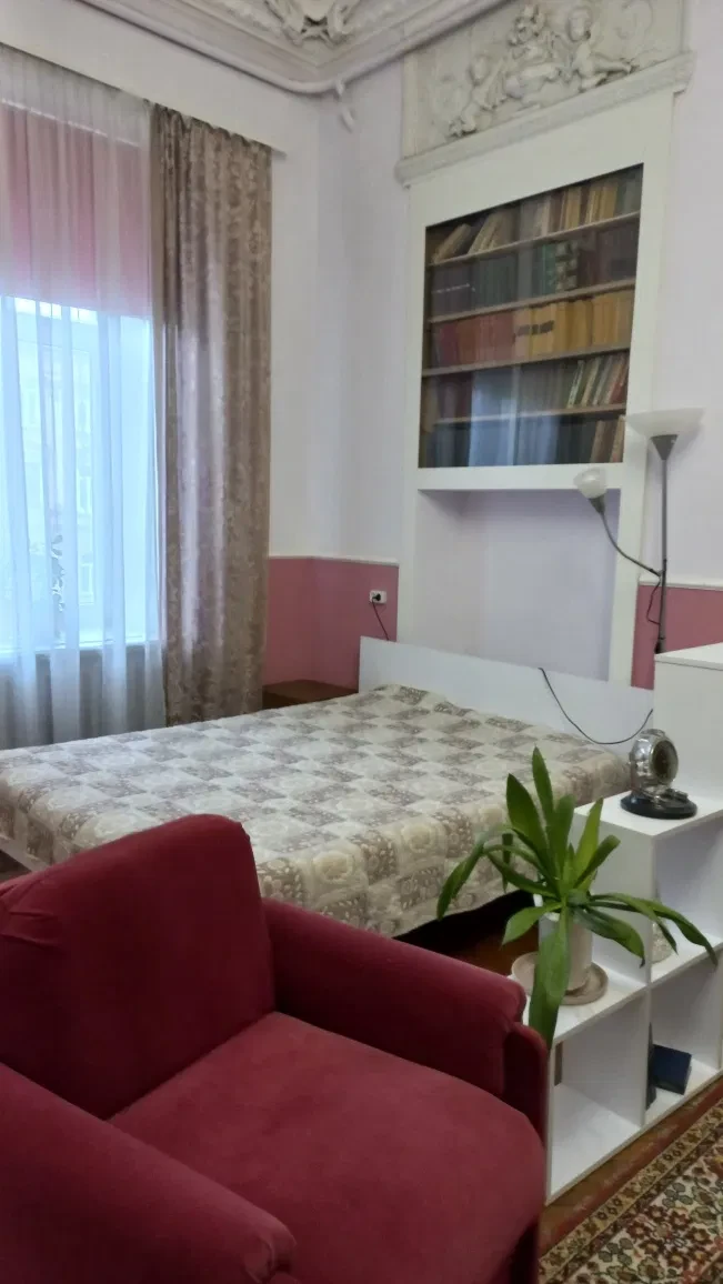 2-кімнатна квартира, Приморський: вода при блекауті, авторський ремонт, фото 3