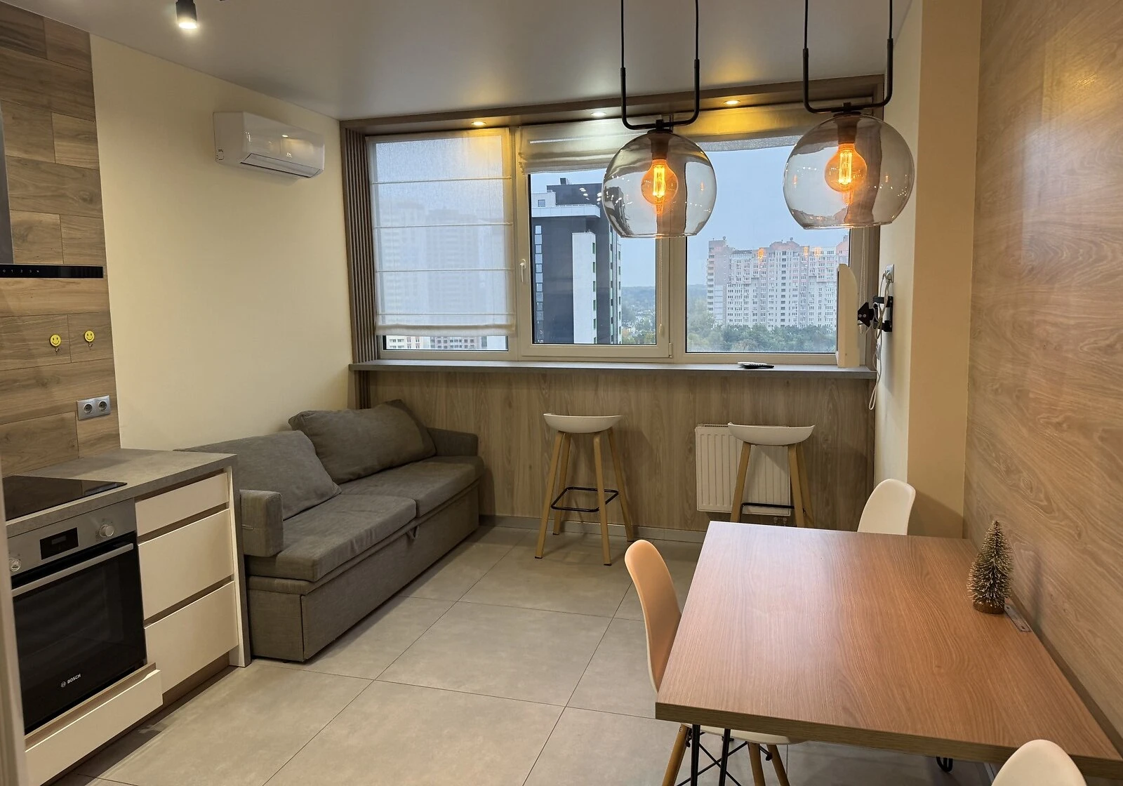 1-кімнатна квартира, Теремки-2: дизайнерський ремонт, тепло без світла
