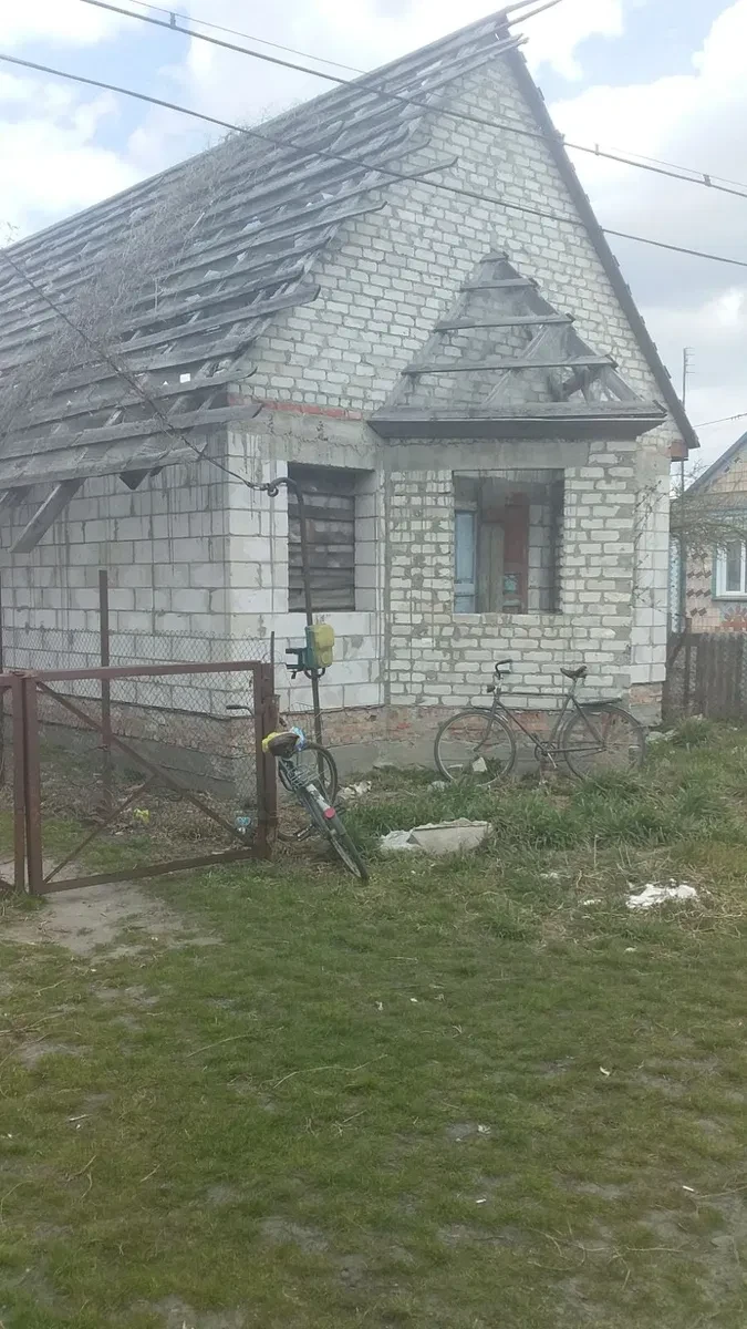 Ділянка 5 соток, Луків: незавершене будівництво, трифазна лінія, свердловина - фото 2