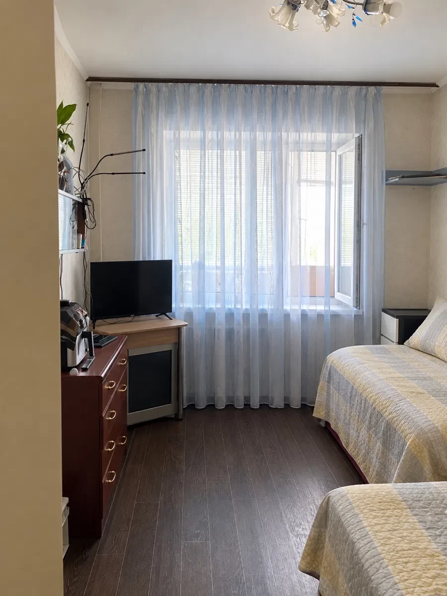 1-кімнатна квартира у ЖК Республіка: 5 хв до метро Теремки, сучасний ремонт, фото 3
