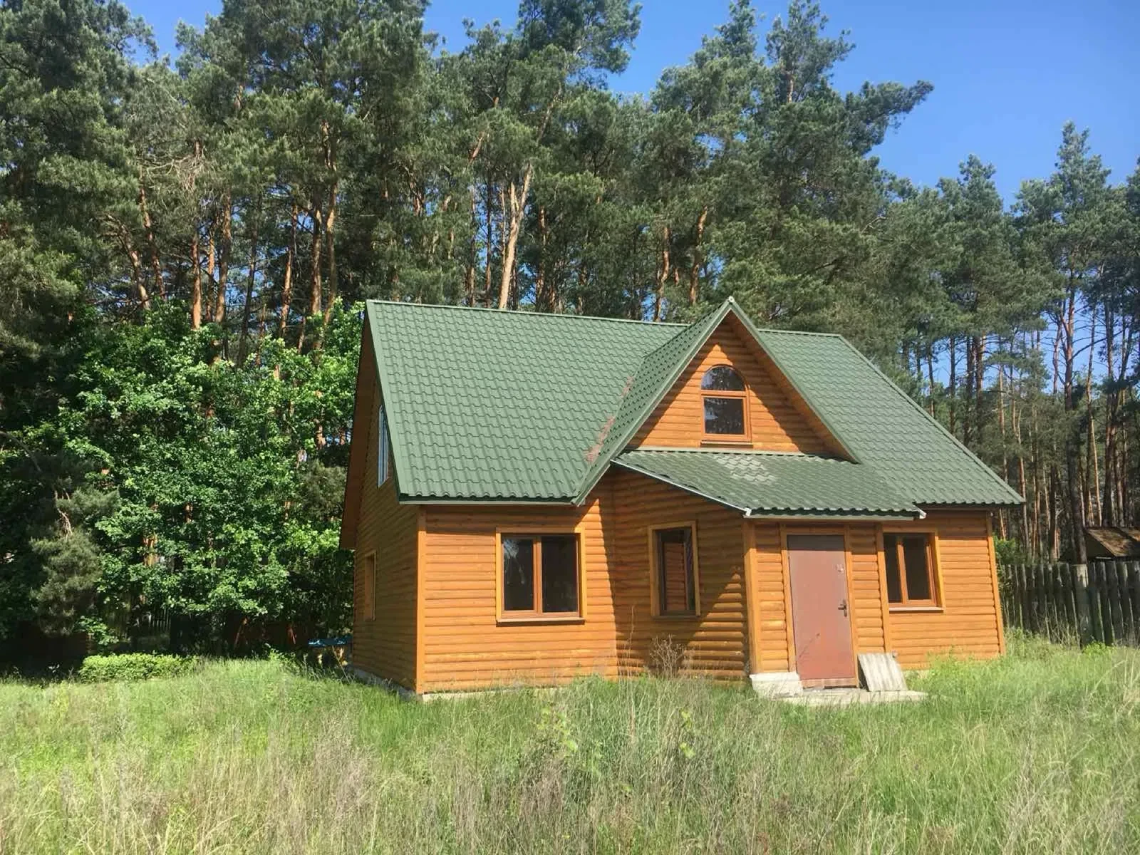 Дом, Городилец: отдельная баня 30 м², 40 сосен - фото 1