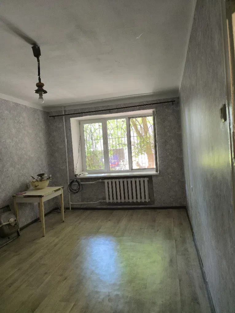 1-кімнатна квартира, Приморський: вільна, можна прилаштувати балкон - фото 1