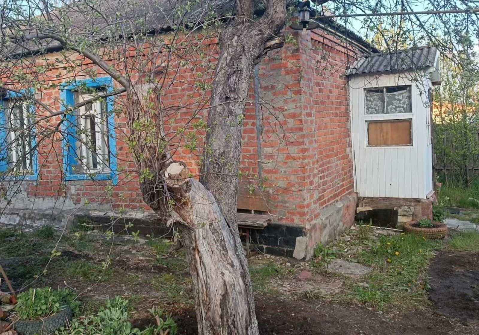 Будинок, Чугуїв: 2 спальні, свердловина, погріб - фото 3