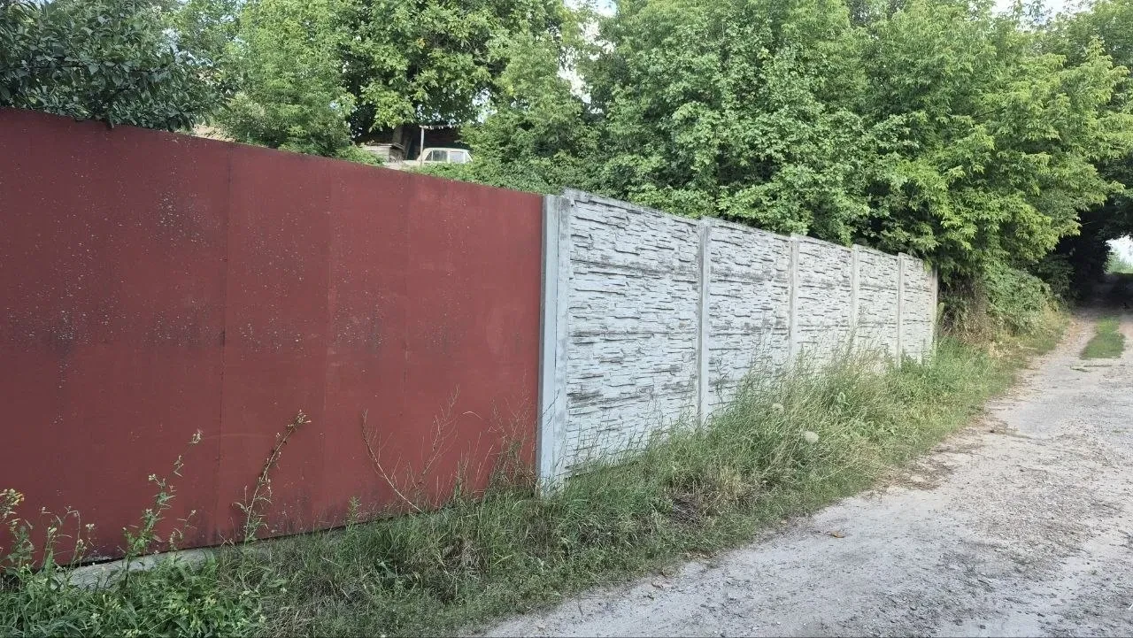 Ділянка 6 соток, Зміїв: центр, 3 хв до автостанції - фото 1