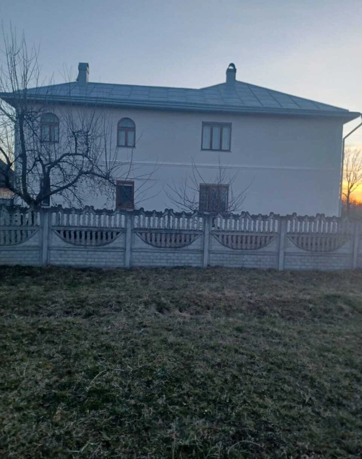 Будинок, Лукавці: 3 спальні, друга лінія від водойми, гараж