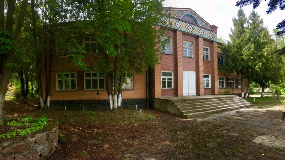 Приміщення, Ємільчине: окрема будівля, паркувальне місце, фото 2