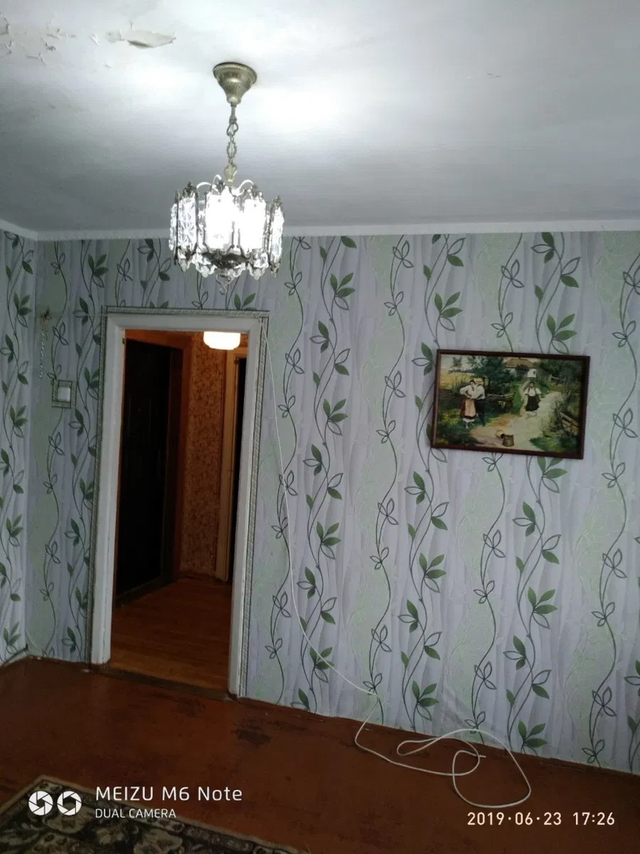 1-кімнатна квартира, 10-й мікрорайон: житловий стан, без меблів - фото 2
