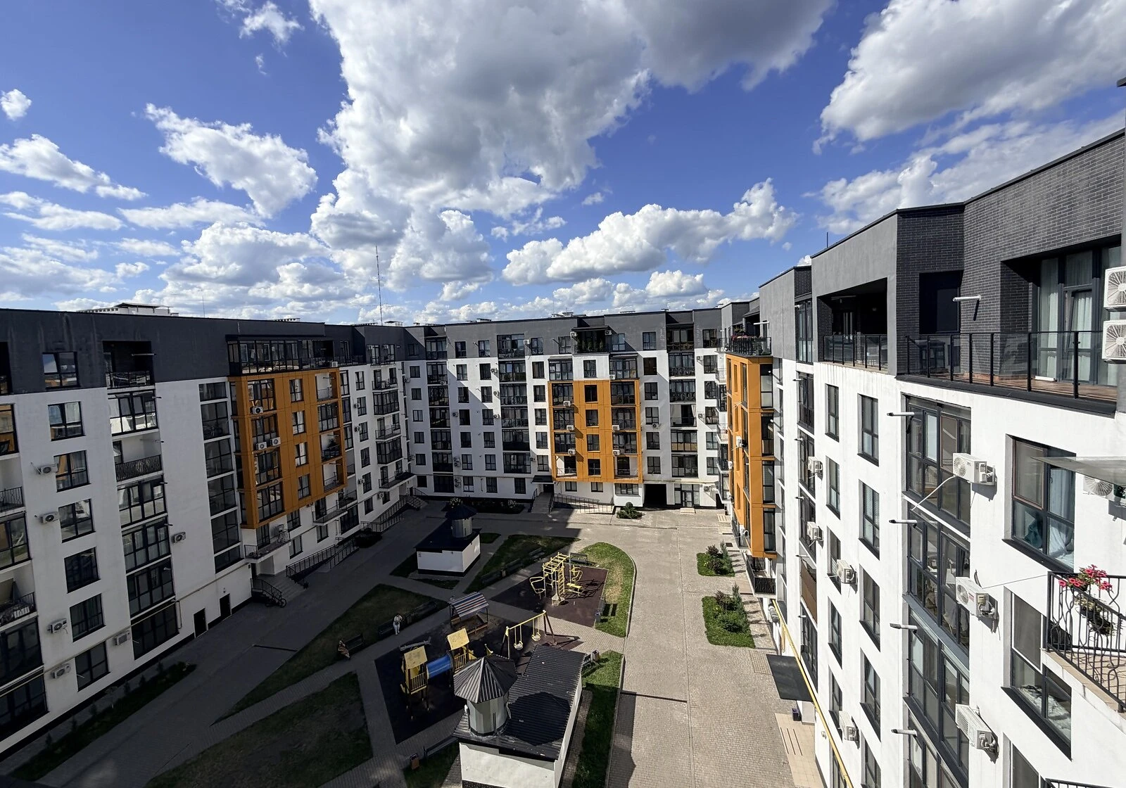 2-кімнатна квартира, Слов'янка: тераса, камін, єВідновлення - фото 2