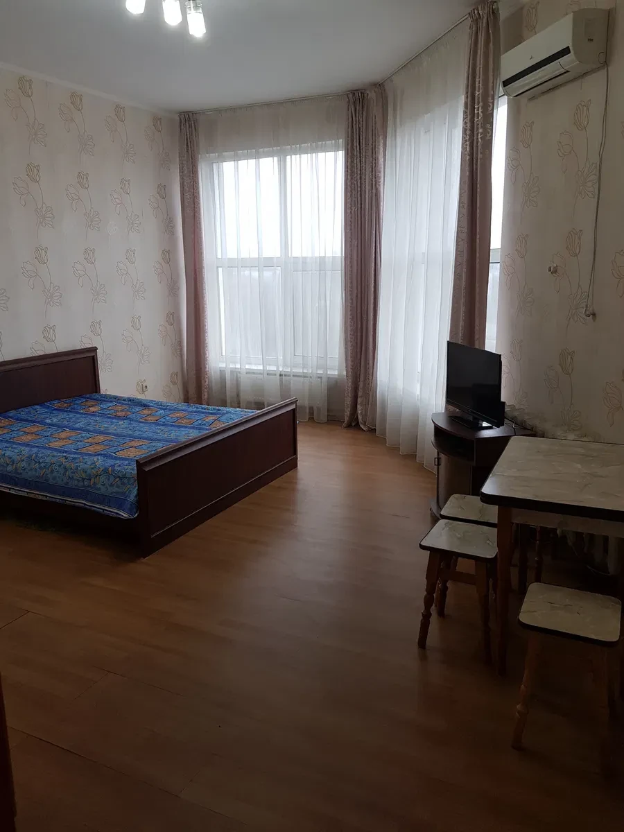 1-кімнатна квартира, Вишгород: новий ремонт, можна з тваринами