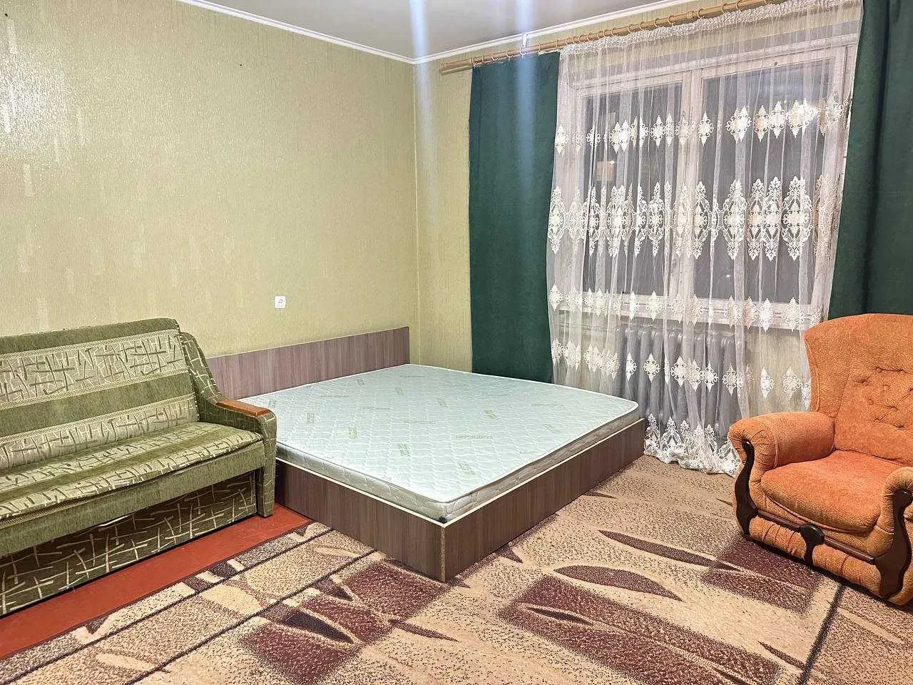 Комната, Сыховский: мебель и техника, скоростной интернет - фото 2