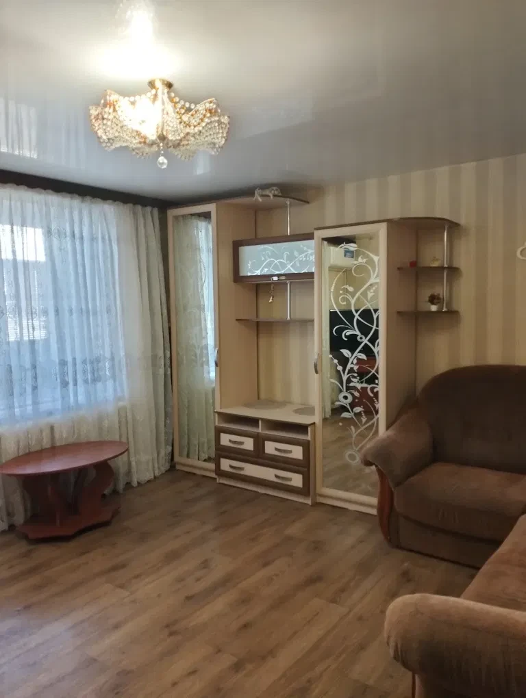 1-кімнатна квартира, Рокосовського: меблі і техніка, косметичний ремонт, фото 3