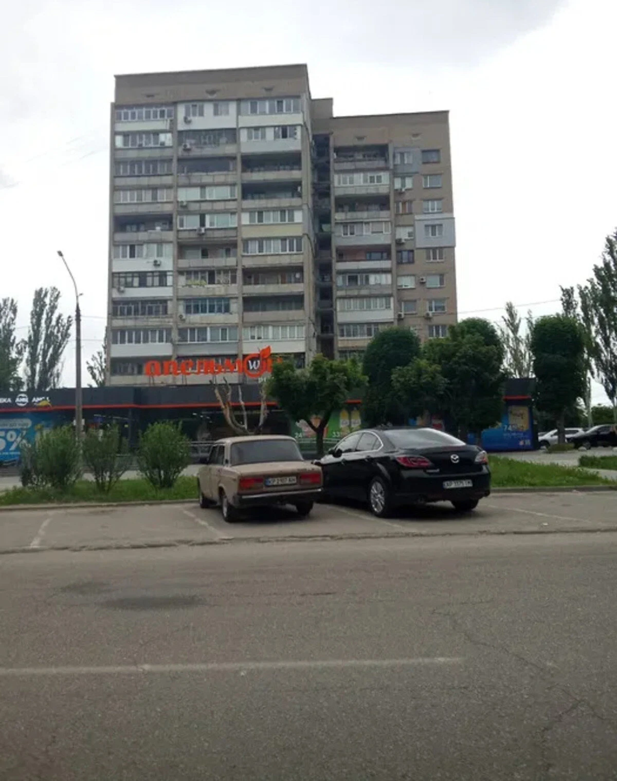 1-кімнатна квартира, Шевченківський: цегляні стіни, внутрішній двір - фото 4