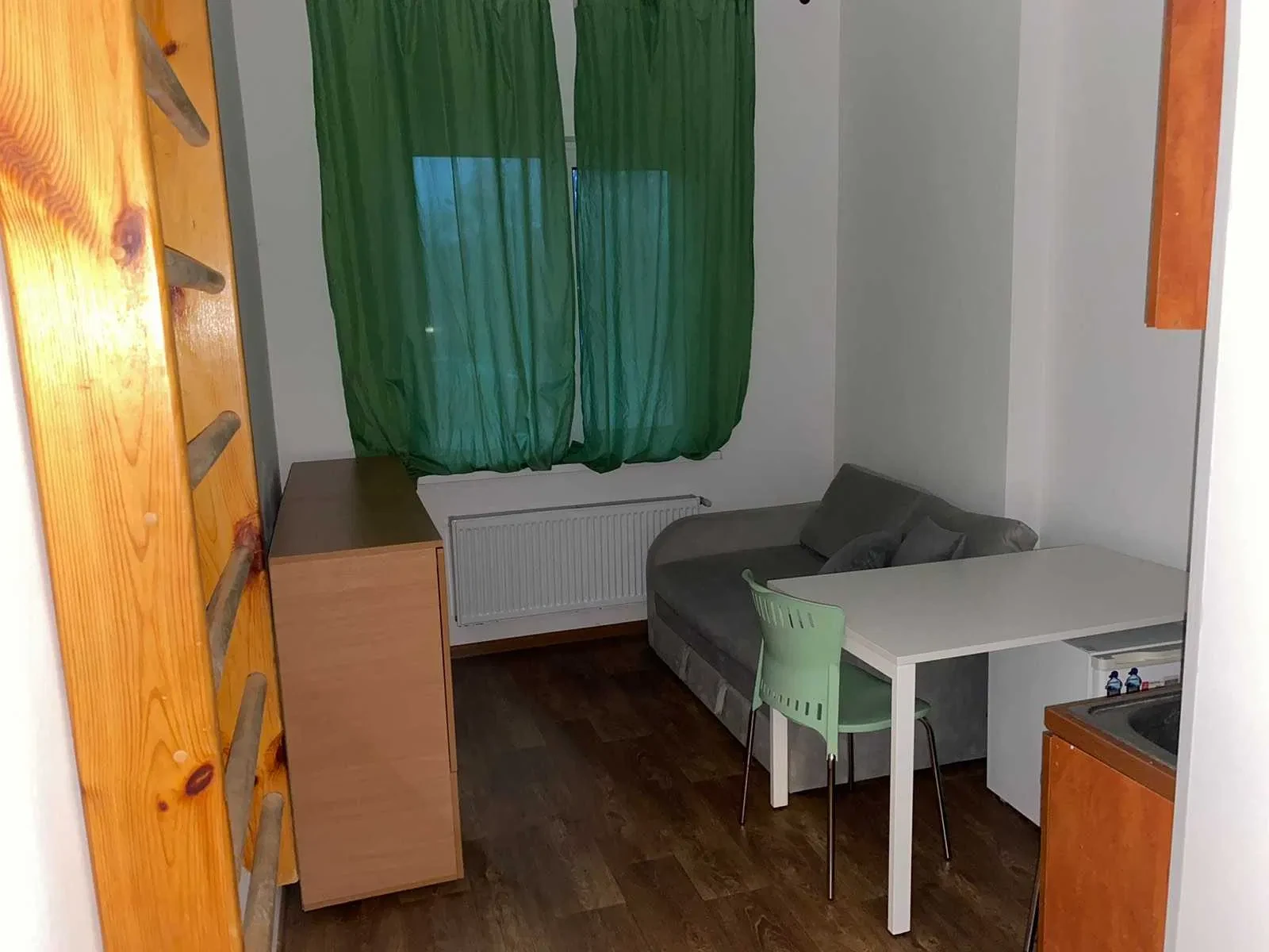 Смарт-квартира, Голосіївський: світло постійне, євроремонт