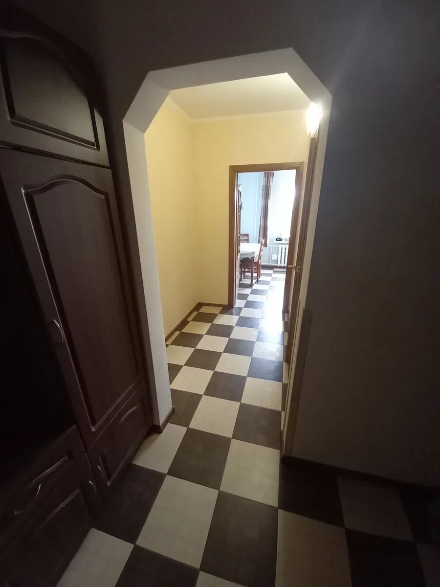 1-кімнатна квартира, Солом'янський: опалення й вода без світла, можна з котом - фото 3