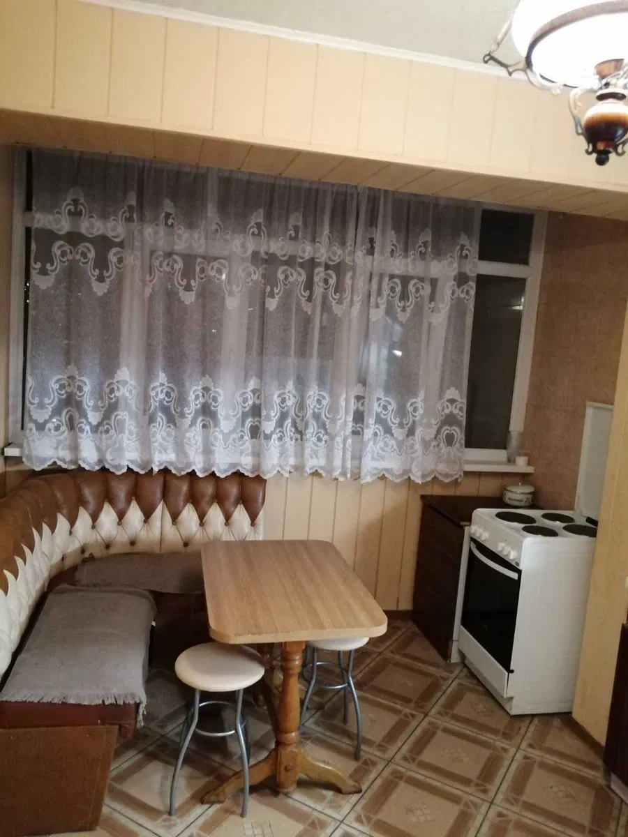 2-кімнатна квартира, Дарницький: метро Харківська, окремі кімнати - фото 3