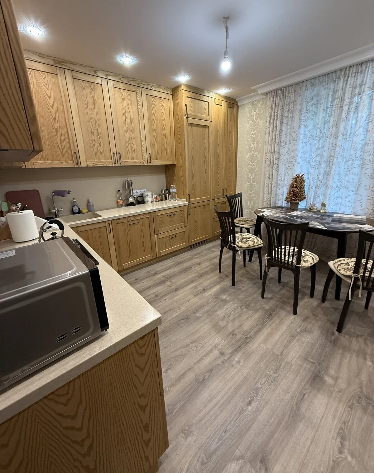 3-кімнатна квартира, Оболонський: євроремонт, укриття в будинку