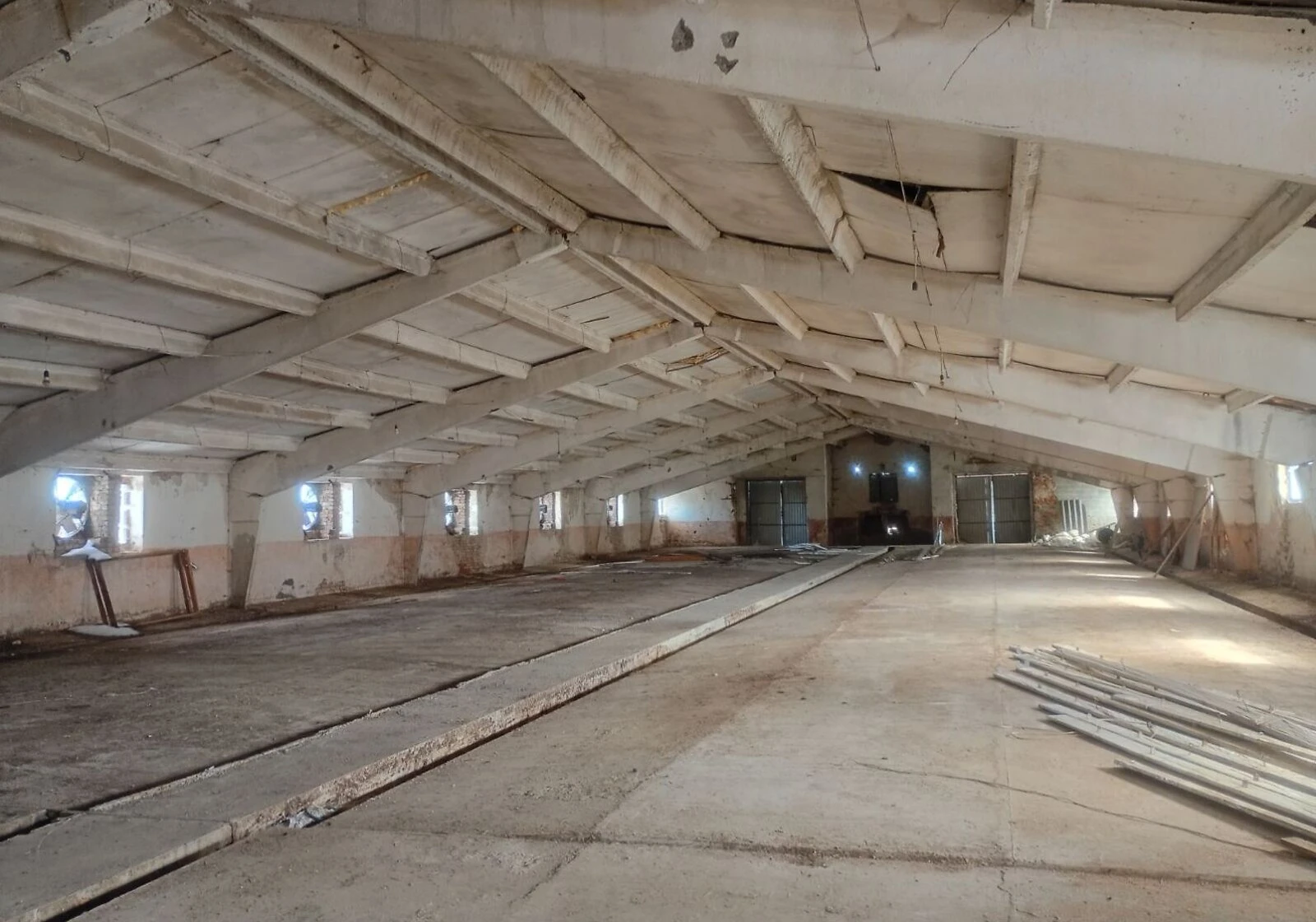 Склад, Буцнів: ангар для зерна, ділянка 5499.7 м², фото 4