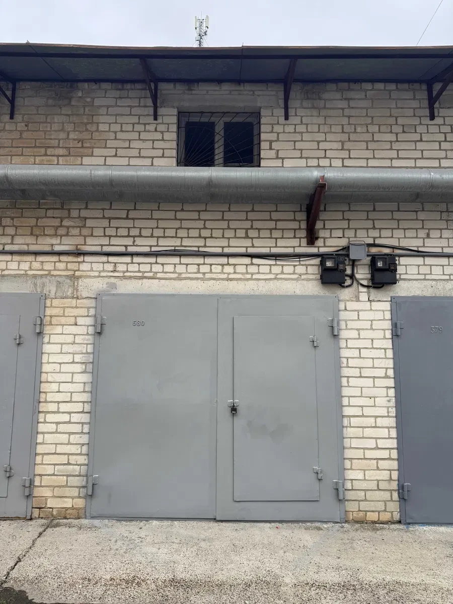 Гараж у ГБК «Березняки»: два поверхи, охорона, відеоспостереження