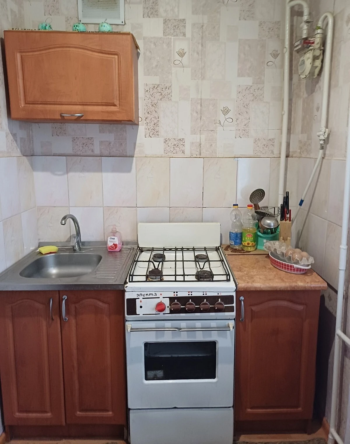 1-кімнатна квартира, Могилів-Подільський: бойлер, газова плита, фото 5