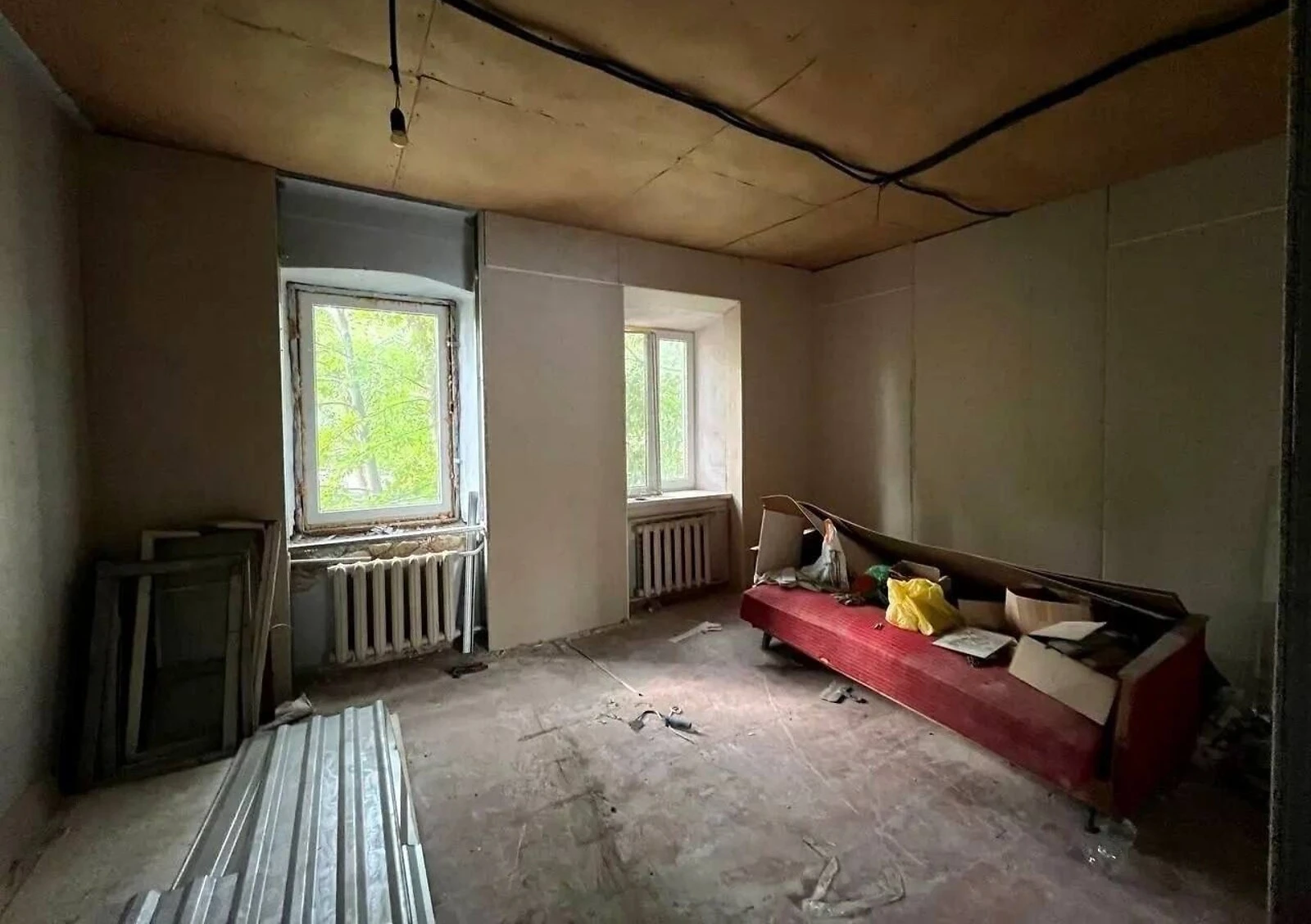 3-комнатная квартира, Заводский: металлопластиковые окна, фото 4