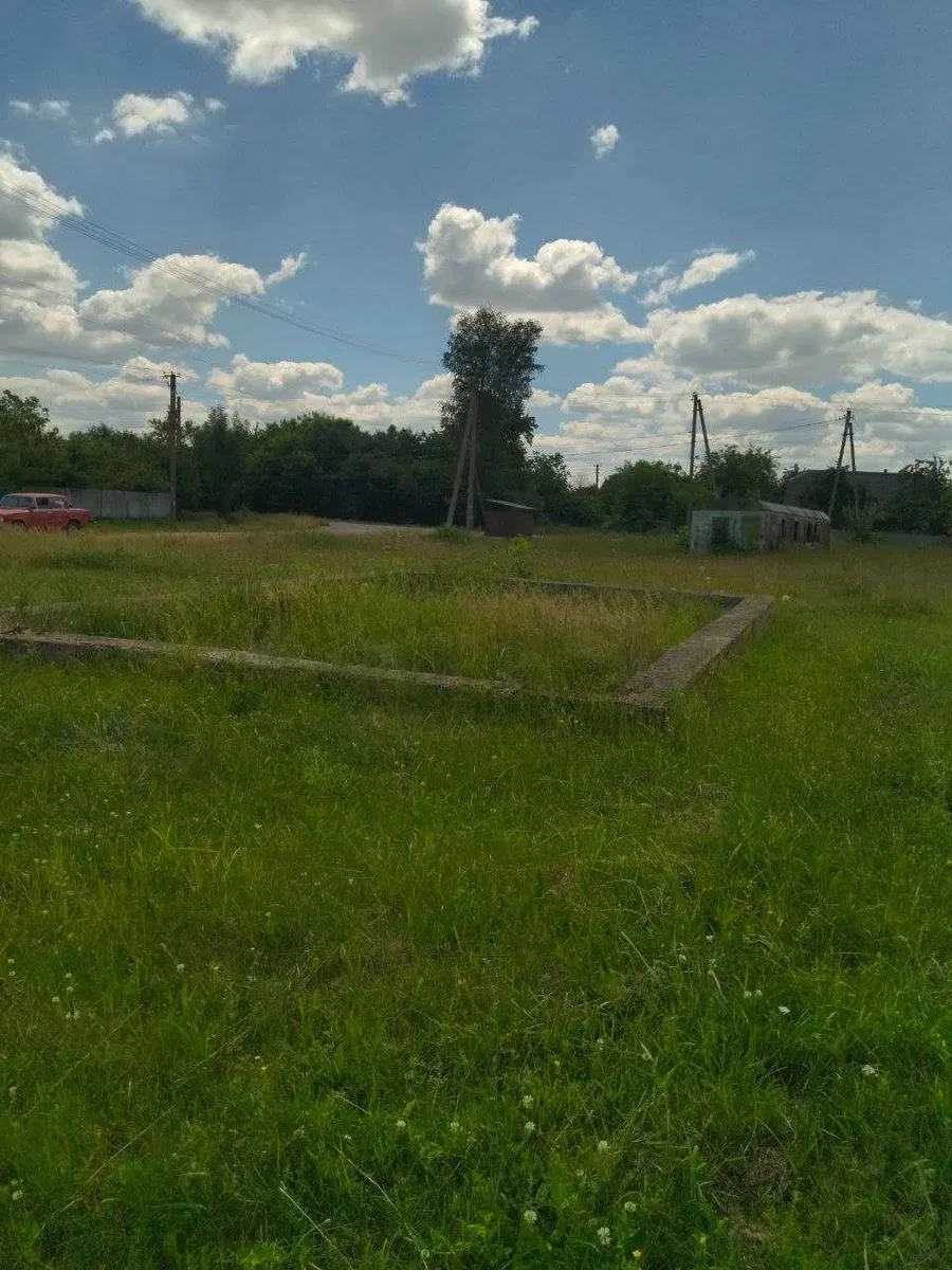 Участок 20 соток, Озадовка: фундамент, вагончик, асфальтированная дорога, фото 3