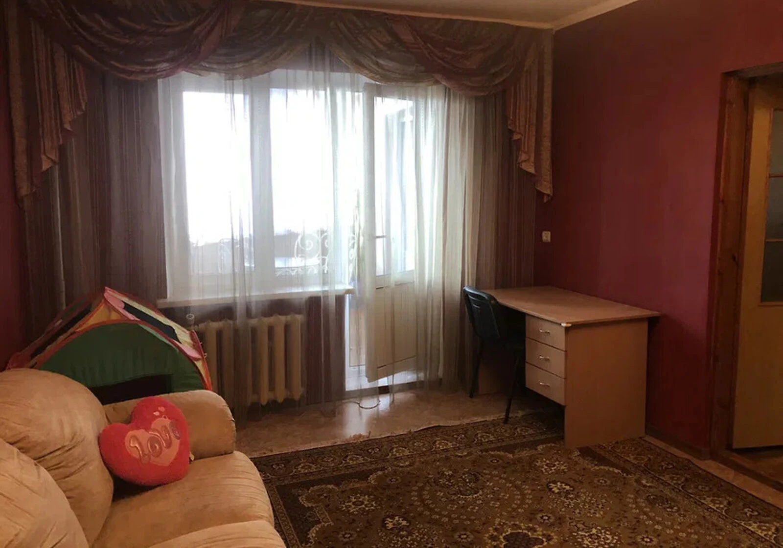3-кімнатна квартира, Київ: опалення та інтернет без світла, кухня 17 м² - фото 5