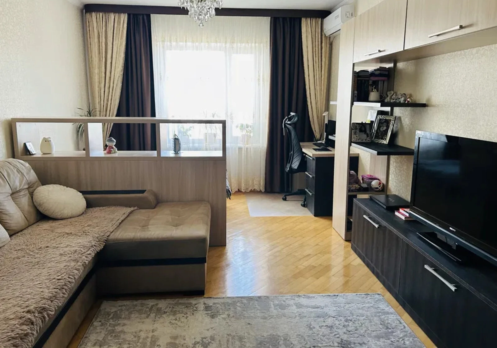 3-комнатная квартира, Позняки: кухня 16 м² - фото 1