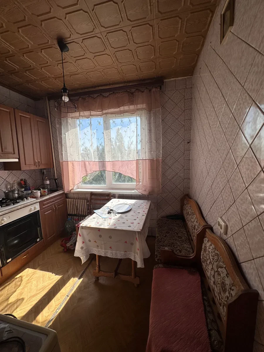 4-кімнатна квартира, Салтівський: метро Салтівська, оновлені труби, фото 2