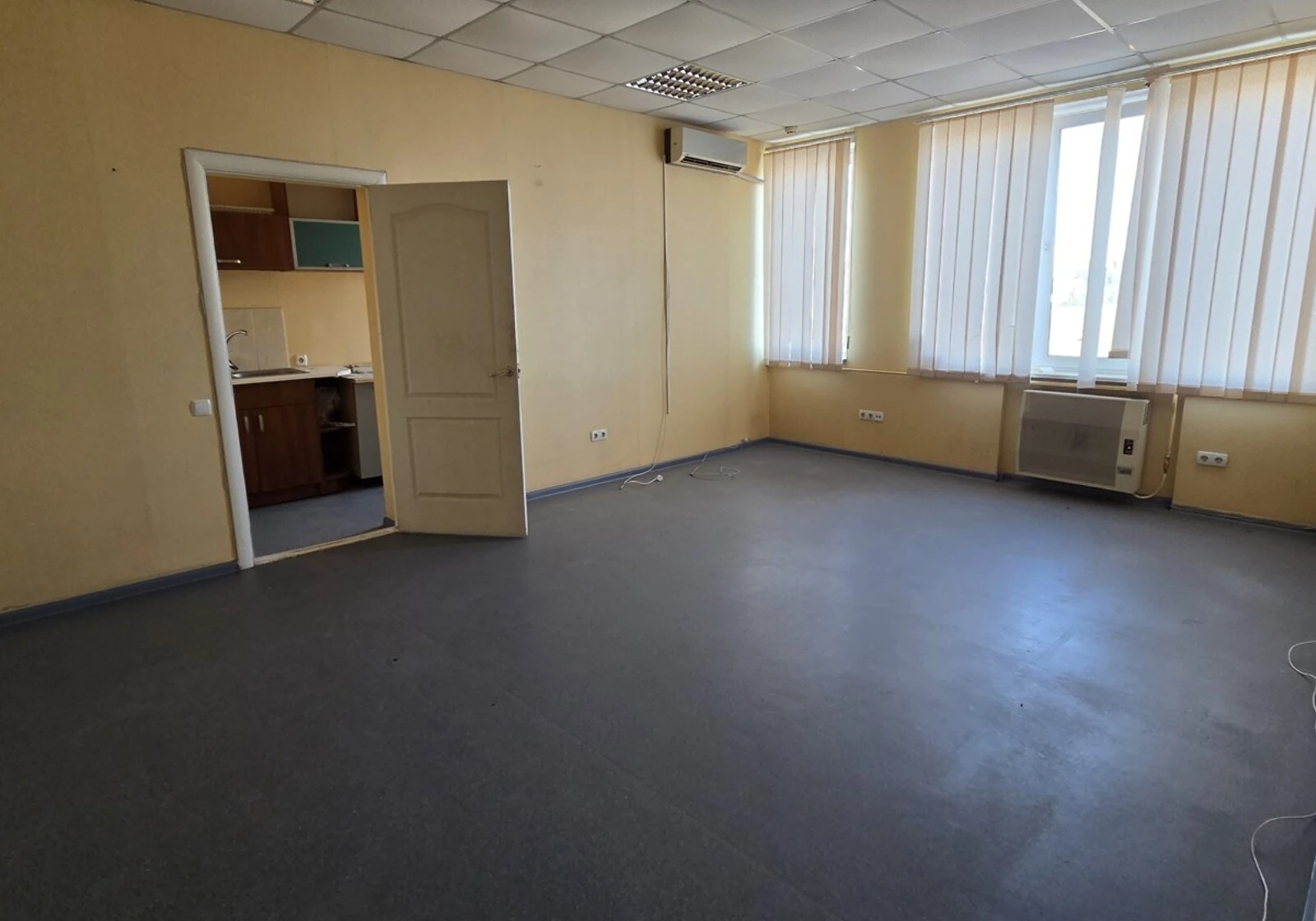 3-кімнатна квартира, Староміський: цегляний будинок - фото 2