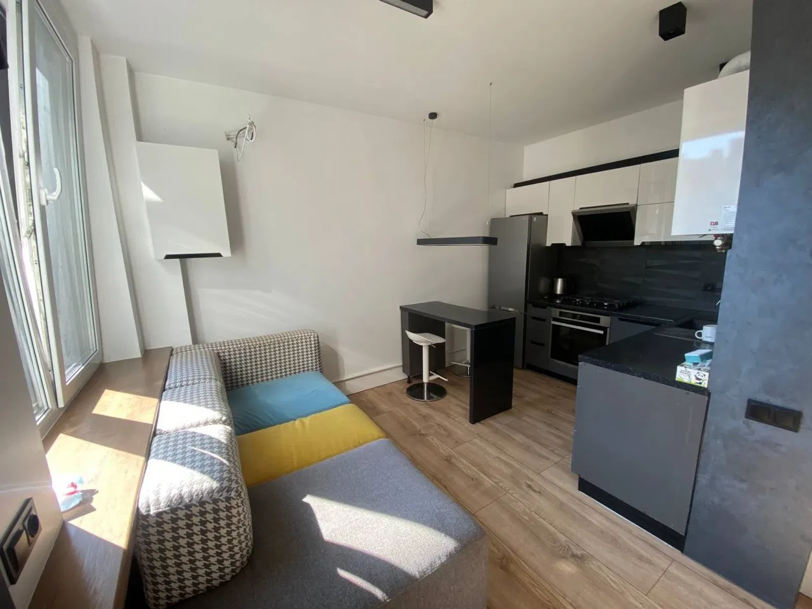1-кімнатна квартира у ЖК One House: євроремонт, біля КФС, фото 3