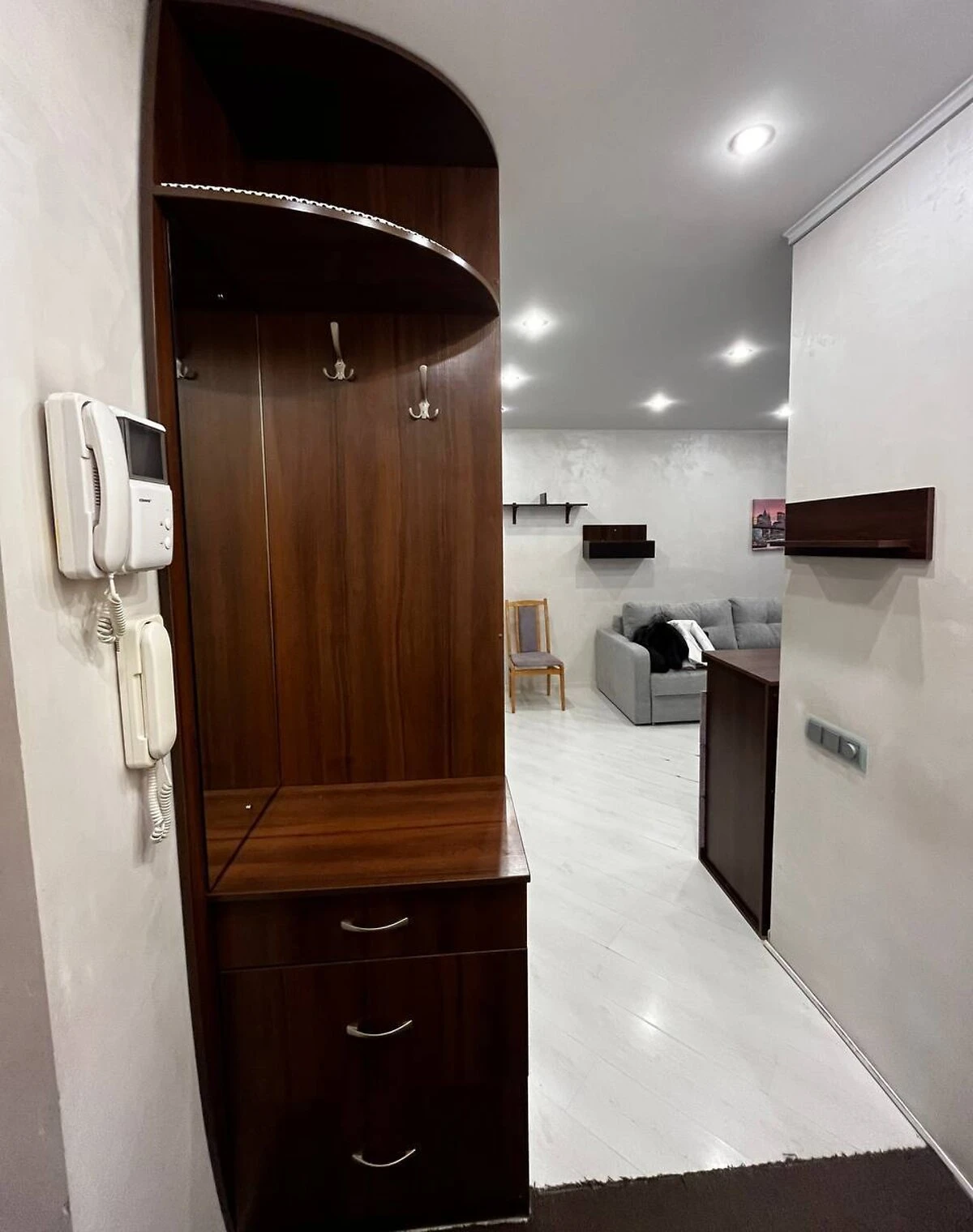 1-кімнатна квартира, Татарка: дизайнерський ремонт, тепло без світла - фото 3