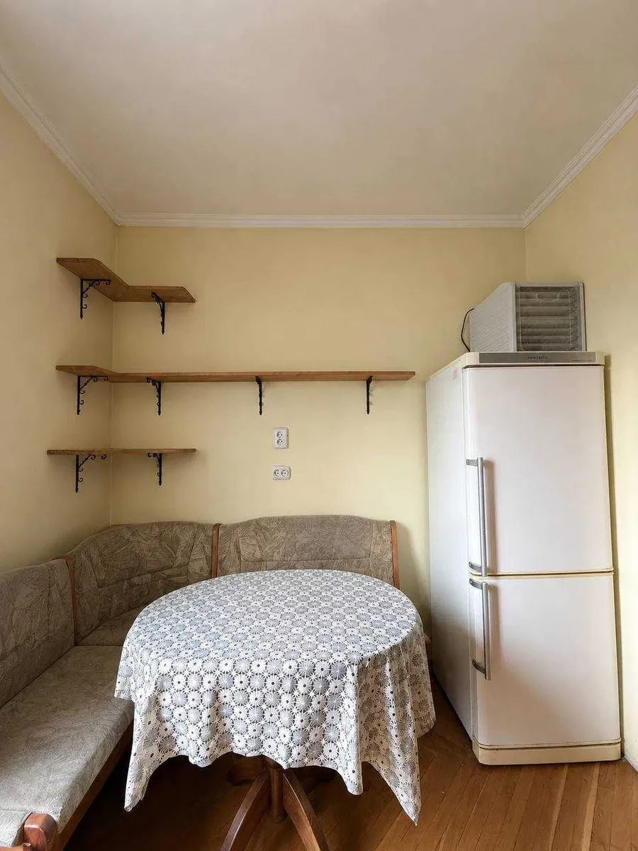 2-кімнатна квартира, Святошинський: євроремонт, метро 20 хв - фото 2