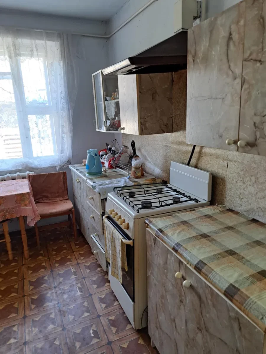Будинок, Джурин: велике подвір’я, газове опалення, фото 5