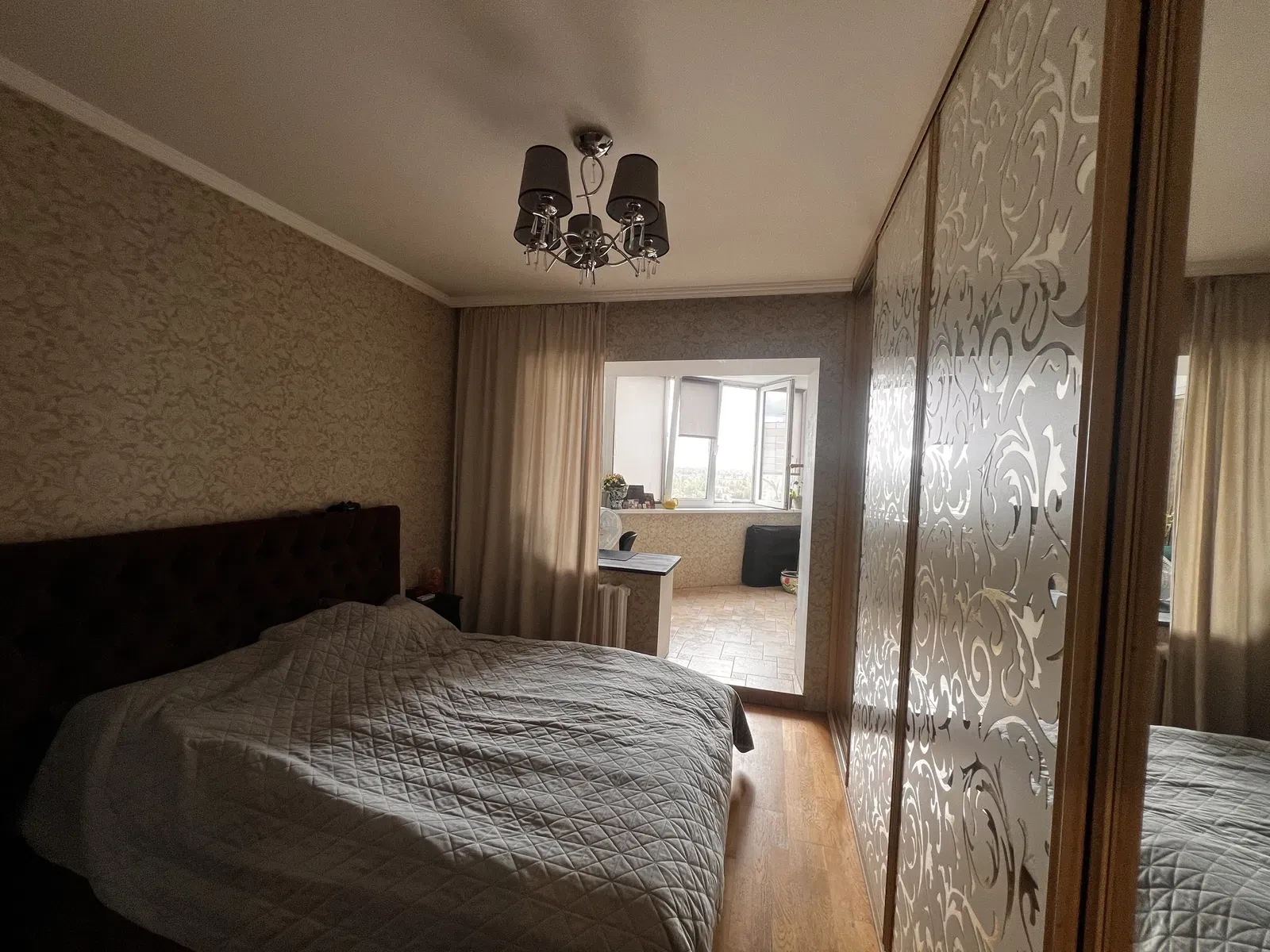 4-кімнатна квартира, Деснянський: євроремонт, два санвузли - фото 3