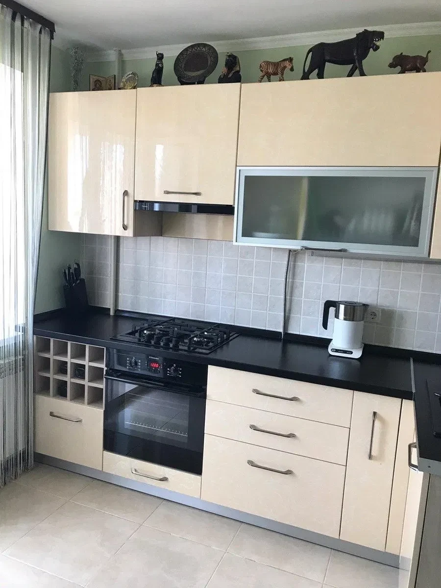 2-кімнатна квартира у ЖК Молодіжний: євроремонт, тепло й вода без світла, фото 3