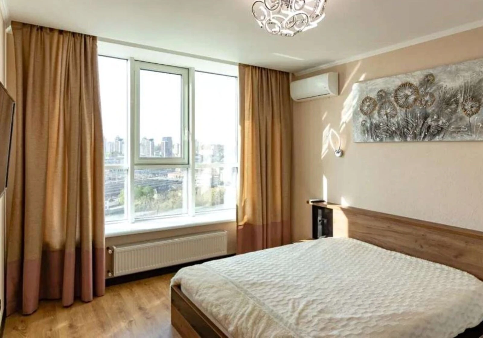 1-комнатная квартира, Шулявка: дизайнерский ремонт, кухня-студия - фото 1
