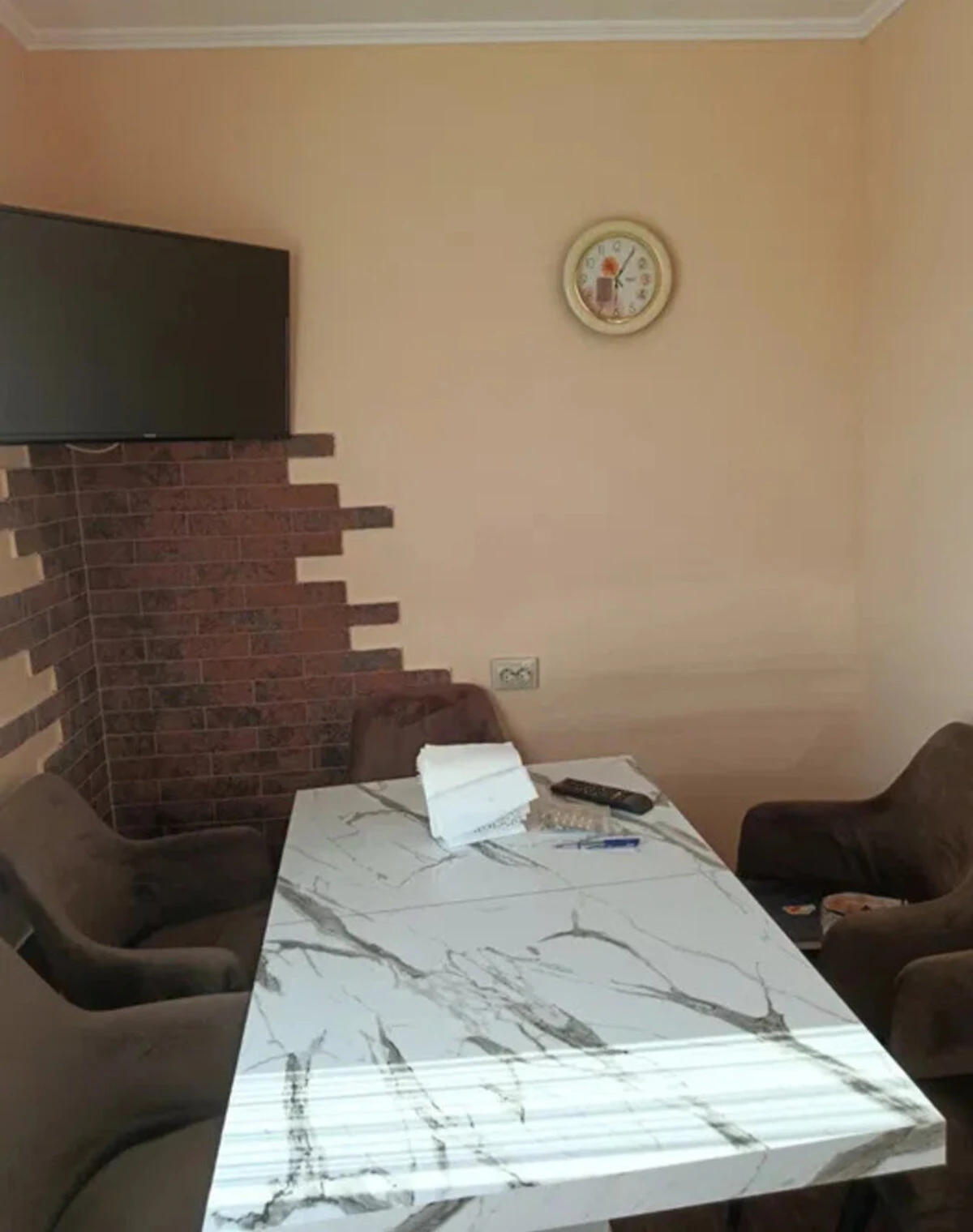 2-комнатная квартира, Коммунарский: евроремонт, кухня 6 м², фото 5