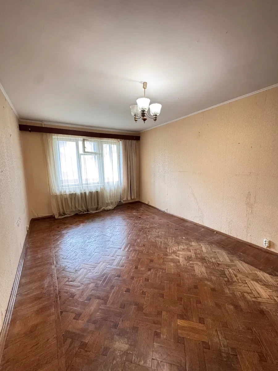 2-кімнатна квартира, Оболонський: метро Мінська 7 хв пішки, під ремонт - фото 3
