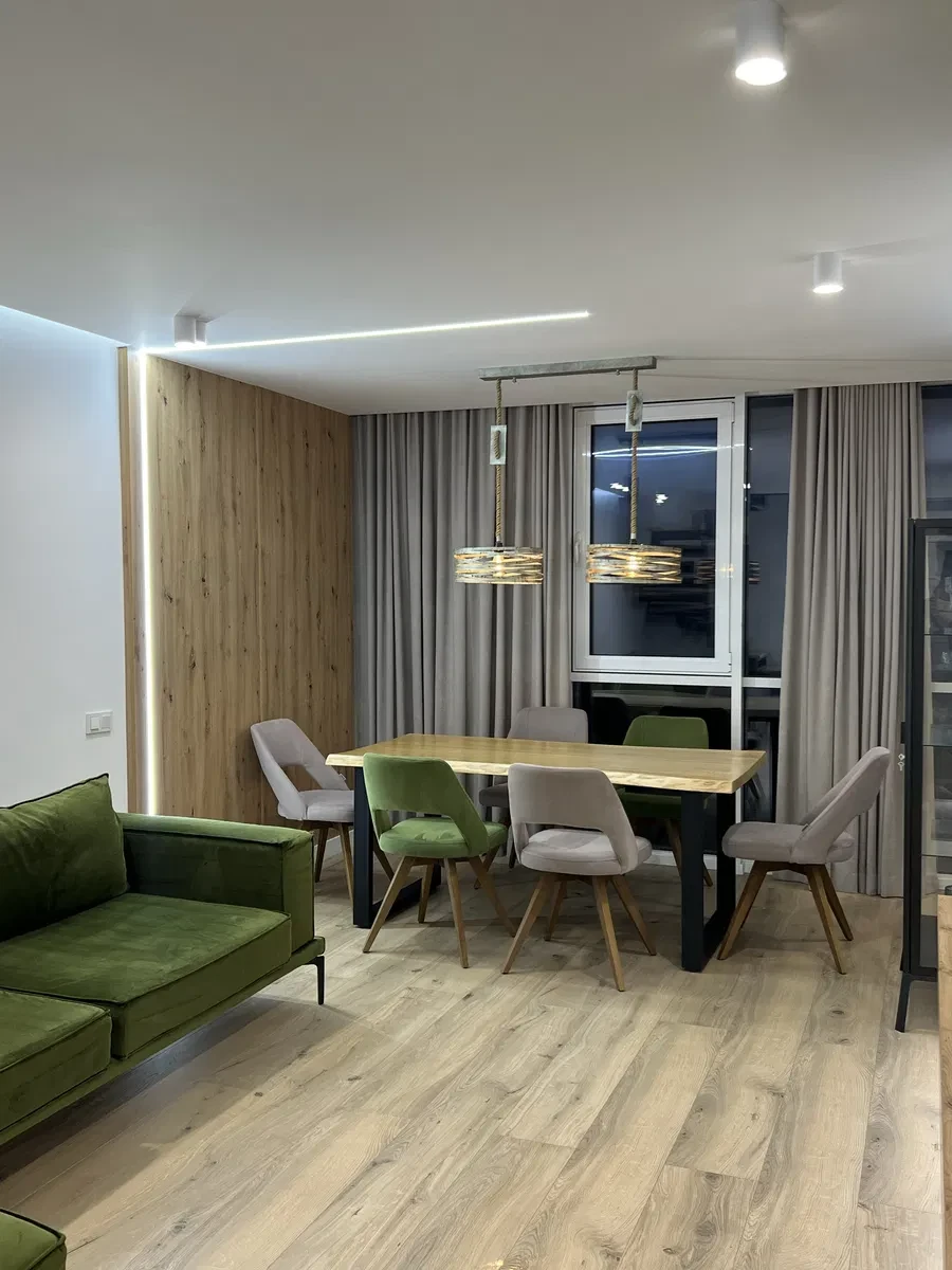 Пентхаус у ЖК Куб House: тераса 50 м², дизайнерський ремонт - фото 1