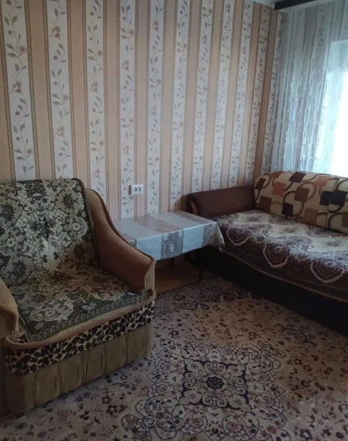 Гостинка, Мінський Масив: косметичний ремонт, балкон - фото 3