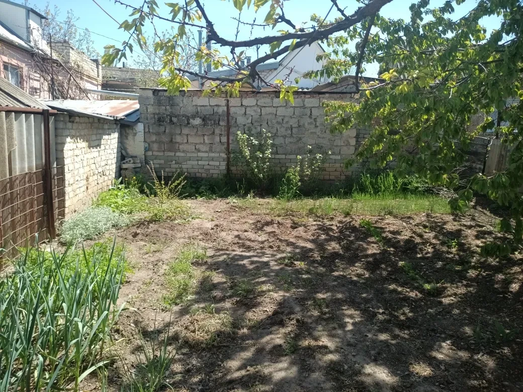 Будинок, Херсон: два будинки, один під реконструкцію - фото 2