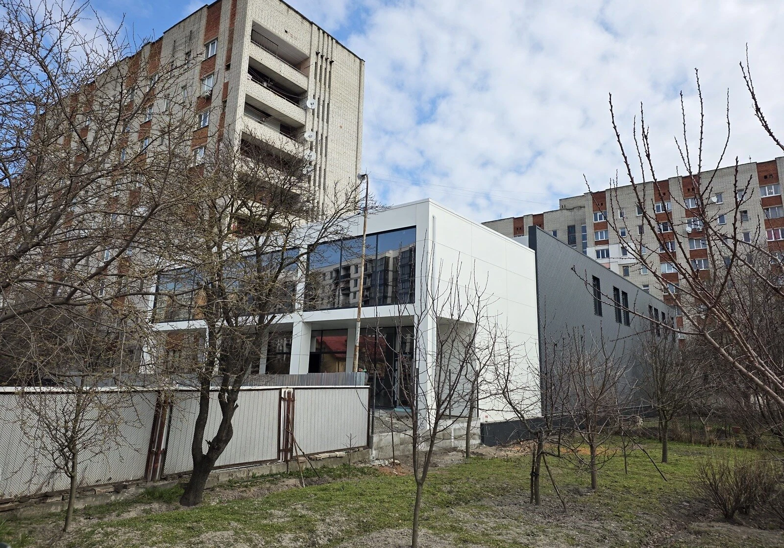 Приміщення, Замарстинів: укриття, резервне живлення - фото 2