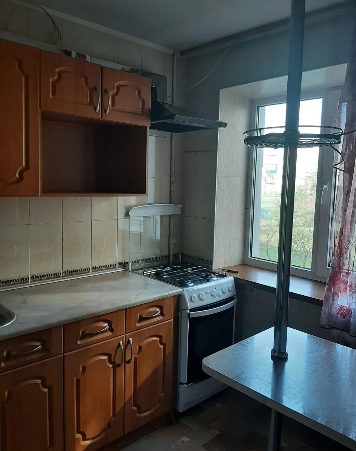 2-кімнатна квартира, Іллічівськ: цегляний будинок, двоспальне ліжко - фото 2