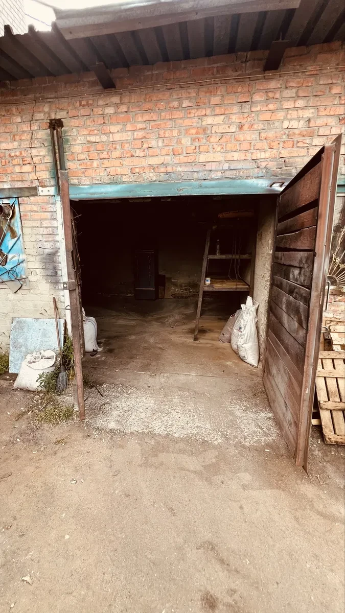 Приміщення, Черкаси: два гаражі, закрита територія, 220/380 В - фото 2
