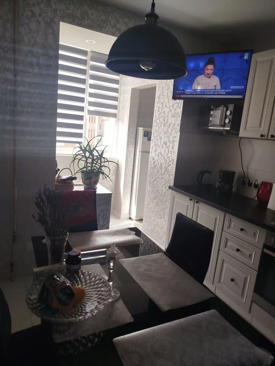 1-кімнатна квартира, Шептицький: євроремонт, тепла підлога, меблі - фото 2