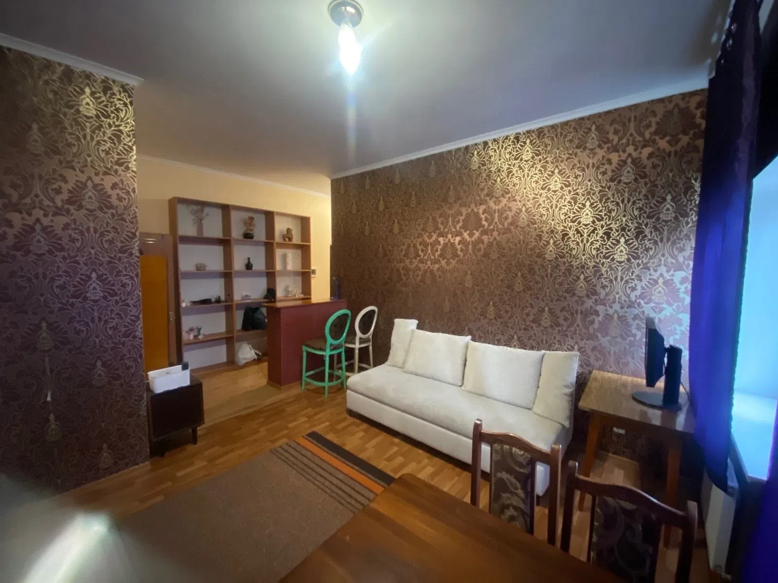 2-кімнатна квартира, Рогозів: свіжий ремонт, утеплені стіни, фото 2