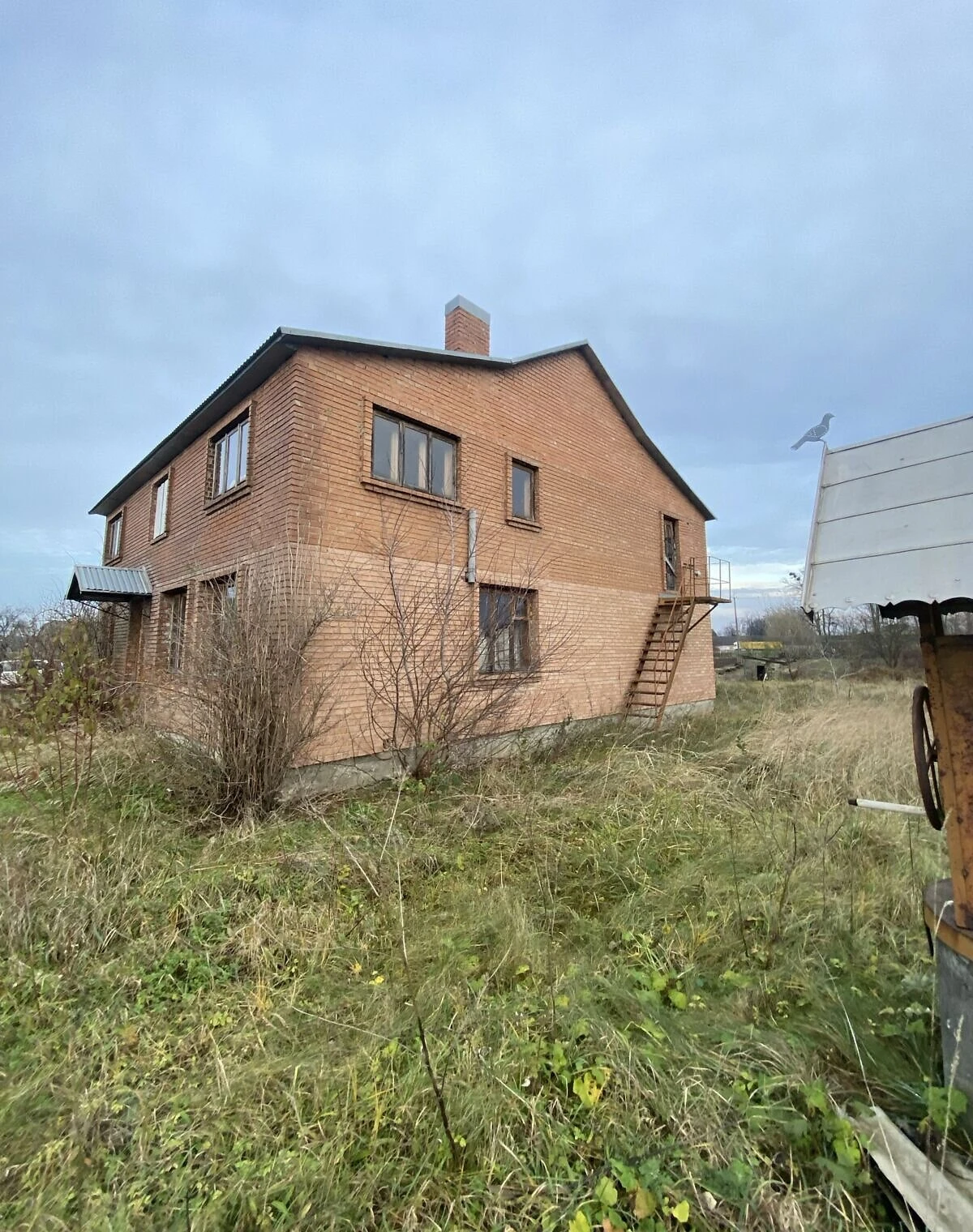 Дом, Рудники: 7 комнат, кирпичные стены, 2 этажа, фото 2