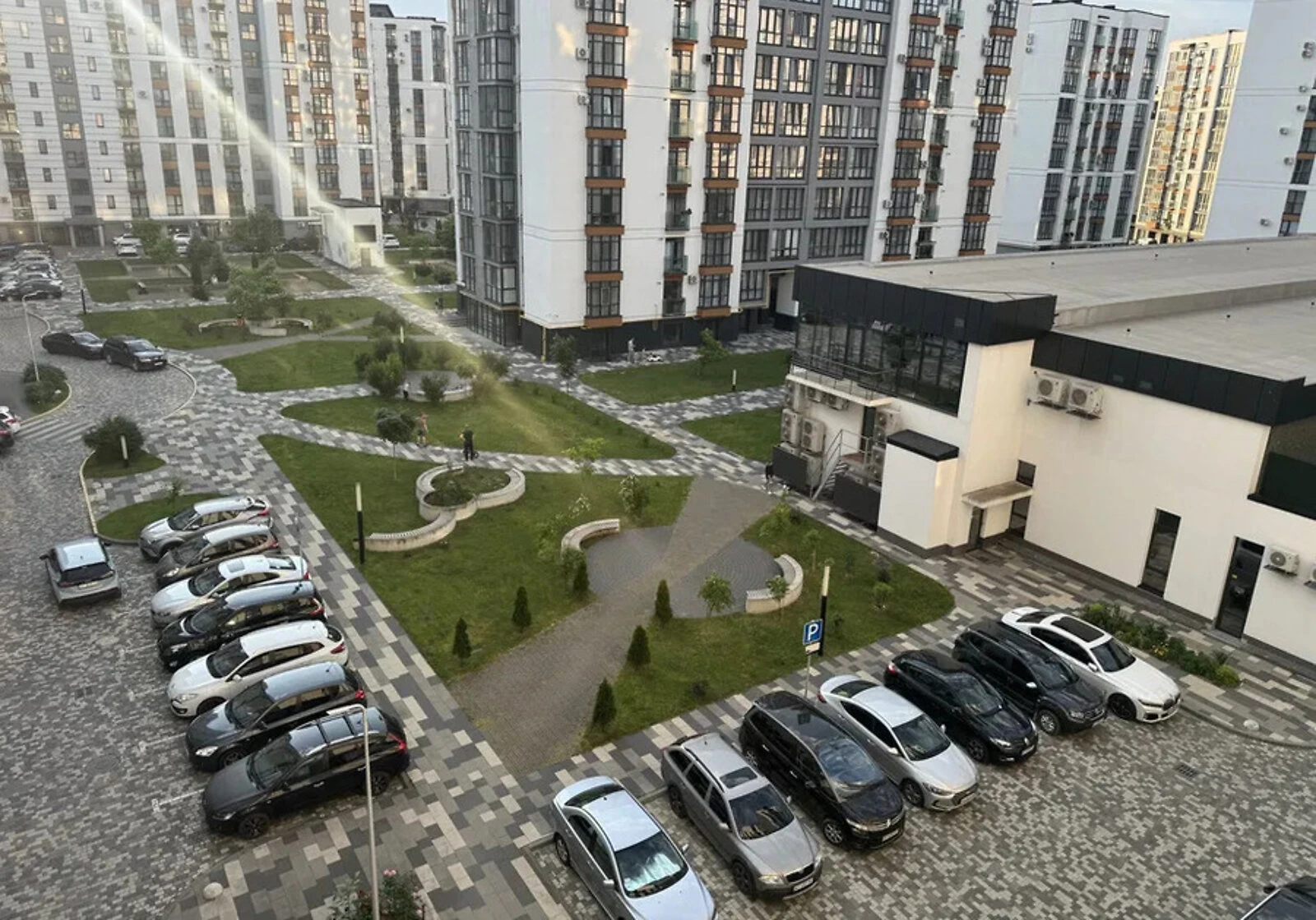 2-комнатная квартира, Центр: кухня 21 м², подогрев пола - фото 1