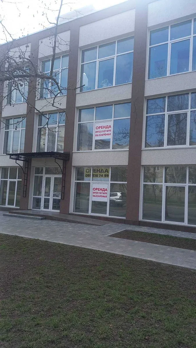 Приміщення, Інгульський: перша оренда, панорамні вікна, гостьовий паркінг, фото 1